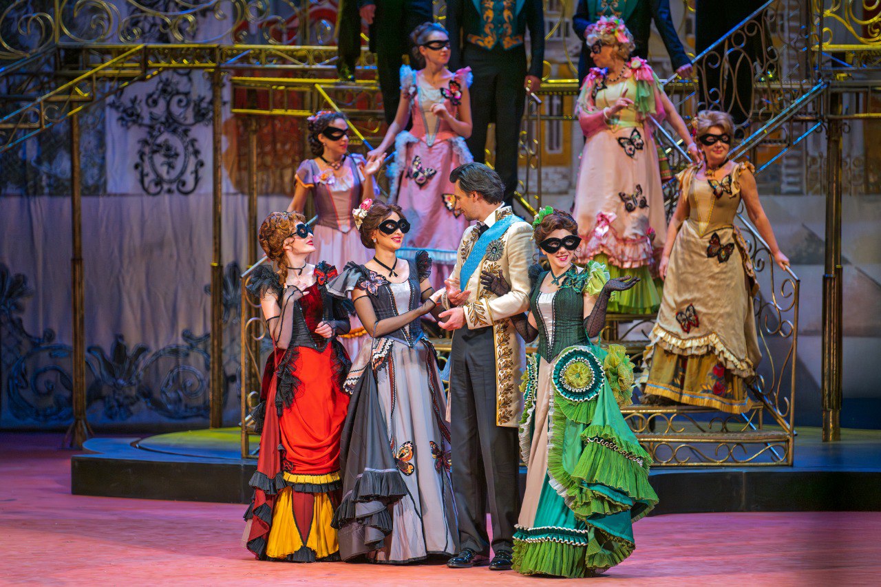 Оперетта "Летучая мышь"