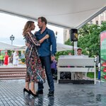 Выступление артистов в рамках фестиваля Театральный бульвар