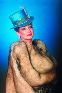 Теодора Вердье в спектакле «Принцесса цирка» 